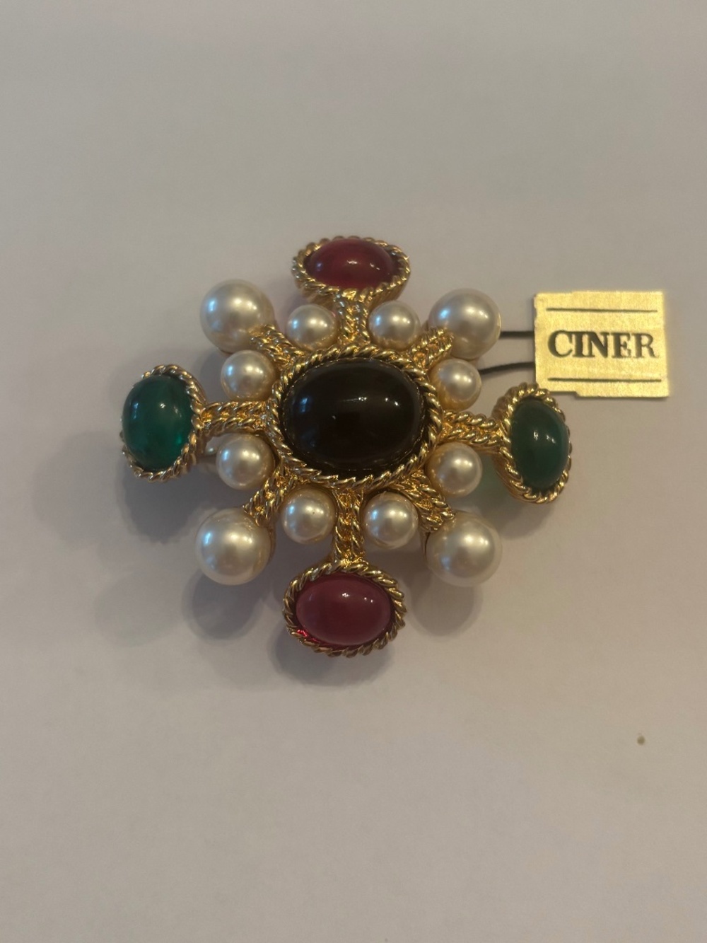 NWT -Vintage Ciner Gold-Tone Broach with Black/Red/Green Cabochons and Faux Pear